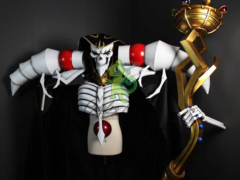 Costume-armatura-maschera-cosplay-personalizzata-con-logo